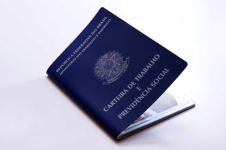 Unidades do Ciet não emitirão mais a Carteira de Trabalho física