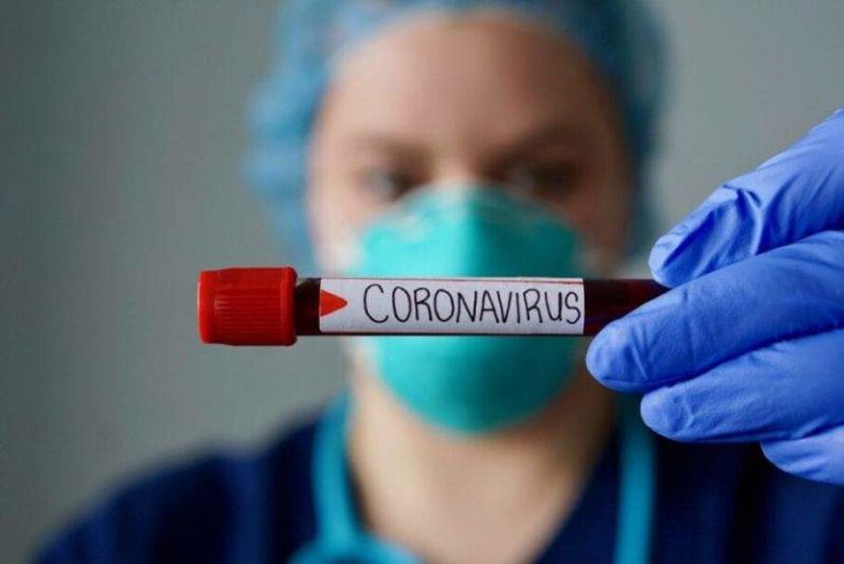 Prefeitura fixa 10 medidas contra o coronavírus para táxis e aplicativos