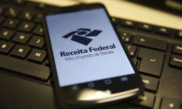 Mais de 9,1 milhões de contribuintes entregaram declaração do IR