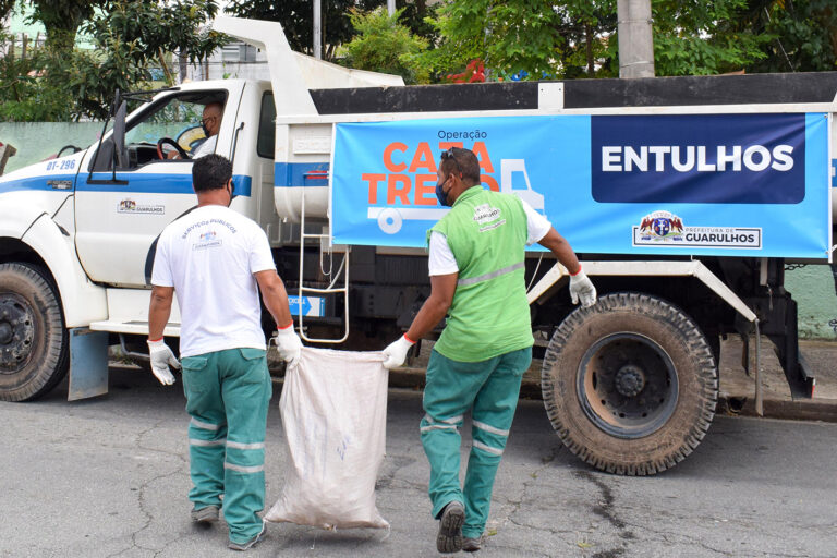 Operação Cata-Treco retira 48 caminhões de resíduos do Jardim Paraventi