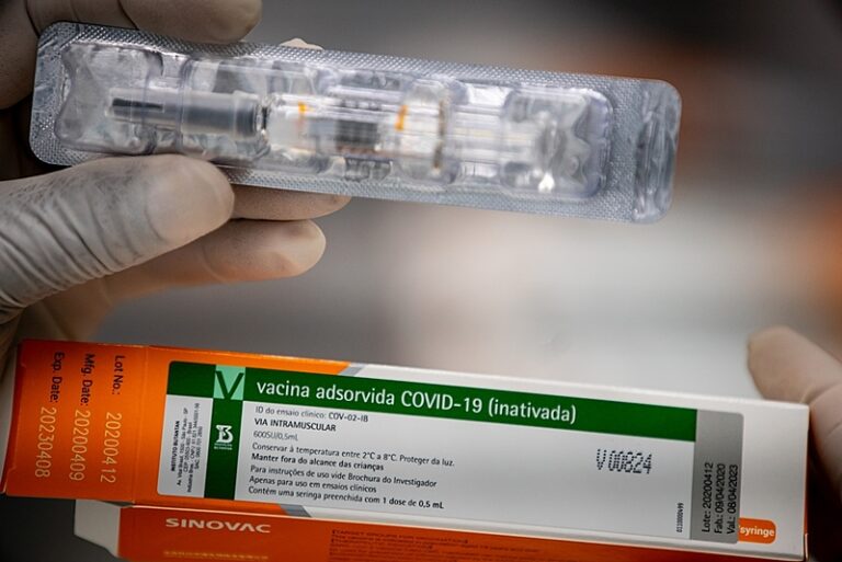 SP fecha semana com mais de 7 milhões de doses da vacina do Butantan entregues