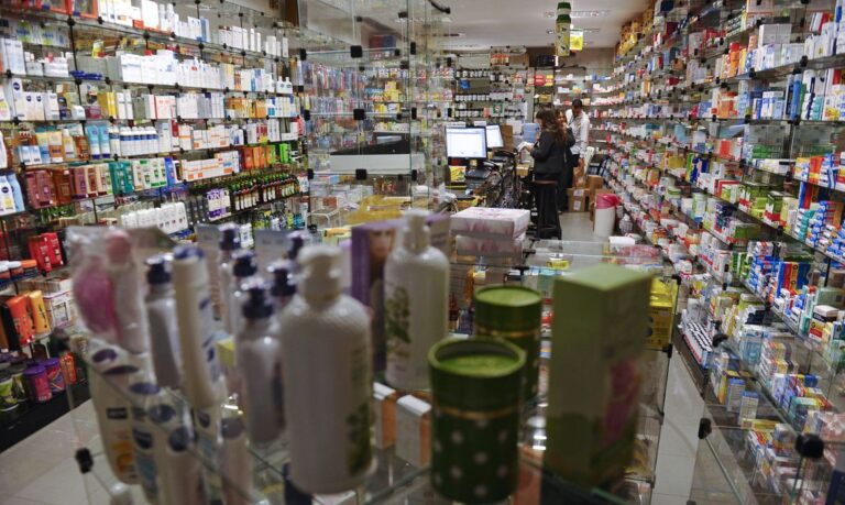 Não é mentira! Remédios podem ficar até 10,08% mais caros a partir de hoje