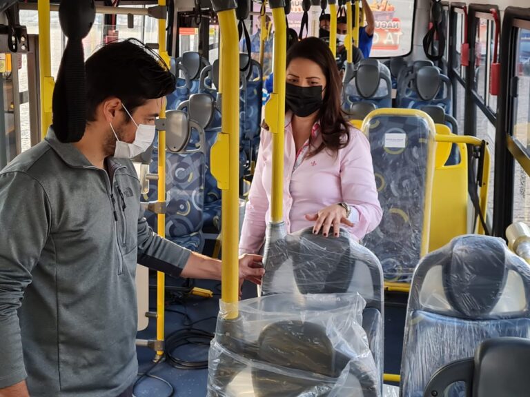 Guarulhos usará películas plásticas para eliminar o coronavírus dentro dos ônibus