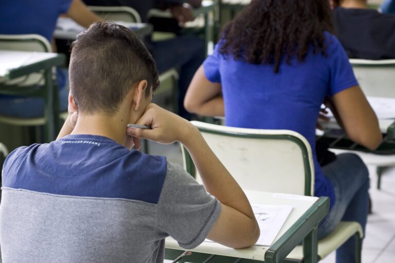 Etecs e Fatecs estão com inscrições abertas para o segundo semestre