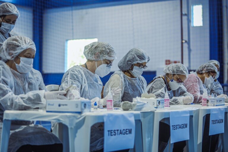 Prefeitura inicia testagem em todos os profissionais da Educação antes da retomada das aulas presenciais
