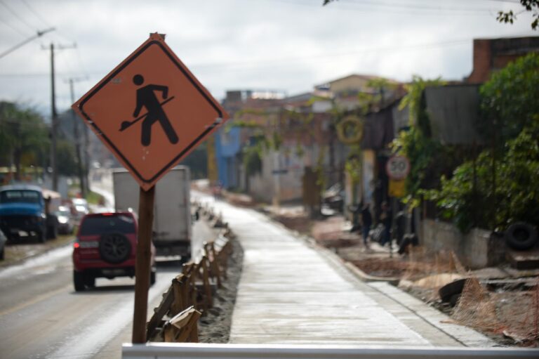 Prefeitura conclui etapas da obra do corredor de ônibus da avenida Papa João Paulo I