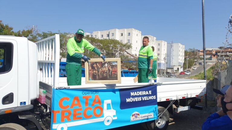 Cata-Treco recolhe inservíveis em cinco bairros neste sábado (31)