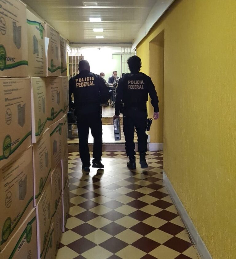 Polícia Federal de SP investiga possível corrupção e desvio de recursos públicos em Guarulhos durante combate à pandemia