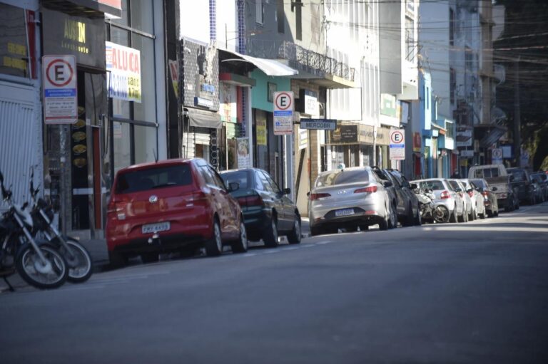Zona Azul abre oportunidades de trabalho e pode absorver “flanelinhas”