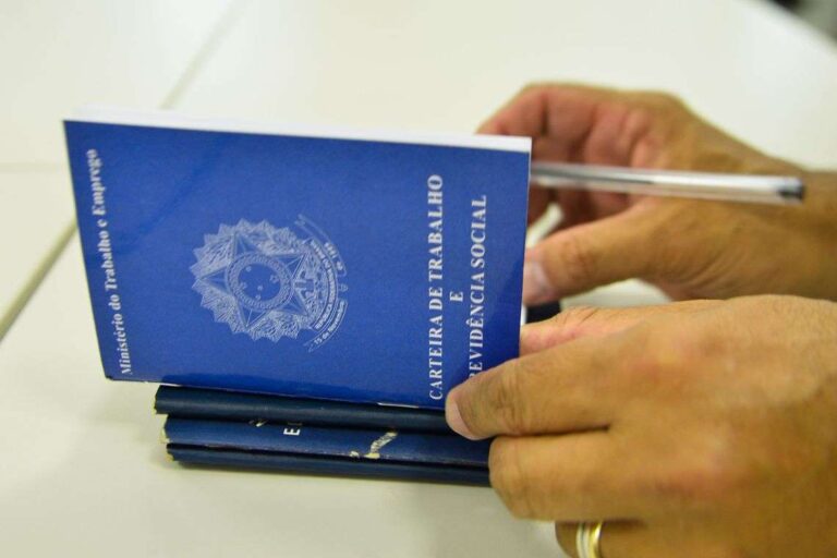 Prefeitura abre 240 vagas em programa emergencial de auxílio-desemprego com cursos de qualificação