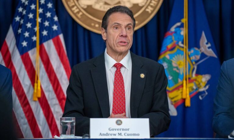 Governador de Nova York renuncia após revelações de assédio sexual