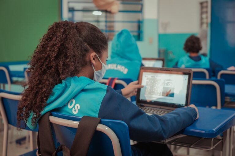 Guarulhos aplica prova online para alunos do 1º ao 5º ano do ensino fundamental
