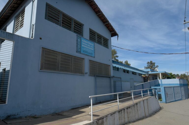 Cemitérios municipais terão missas e culto evangélico no Dia de Finados