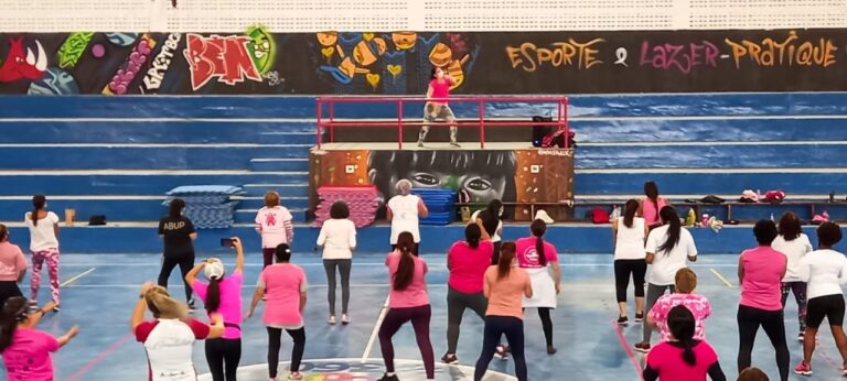 Campanha do Outubro Rosa é foco de atividades esportivas