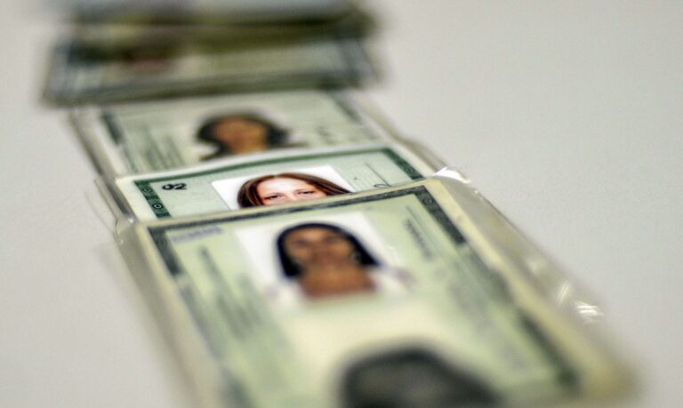 Mutirão visa acelerar emissão de RG neste mês em São Paulo