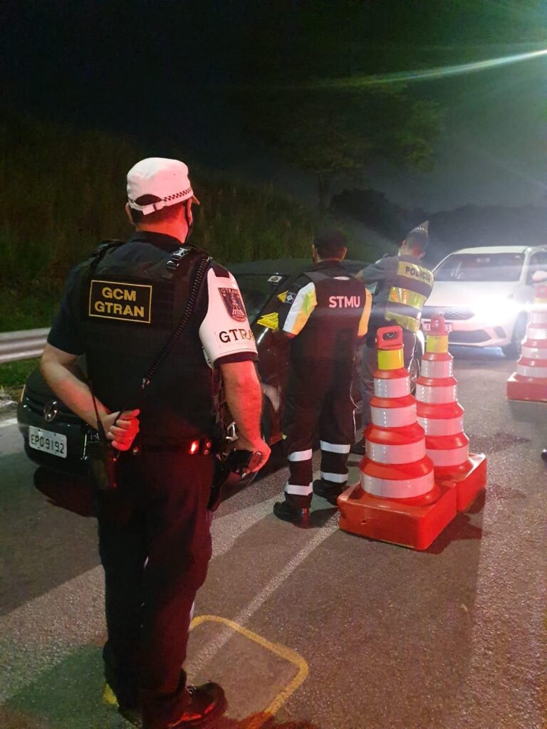 Blitz Integrada Lei Seca autua 31 condutores por alcoolemia em Guarulhos