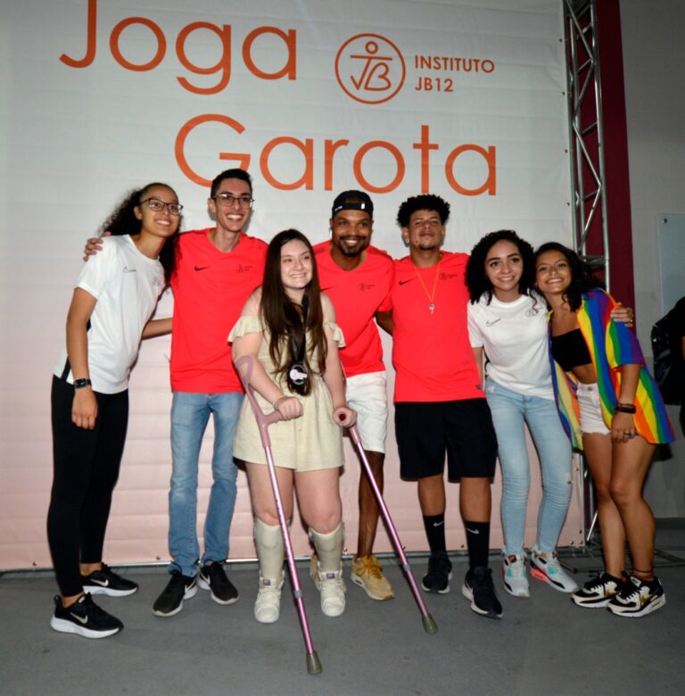 7ª edição do Joga, Garota! recebe 150 meninas na Escola Maria Leoni