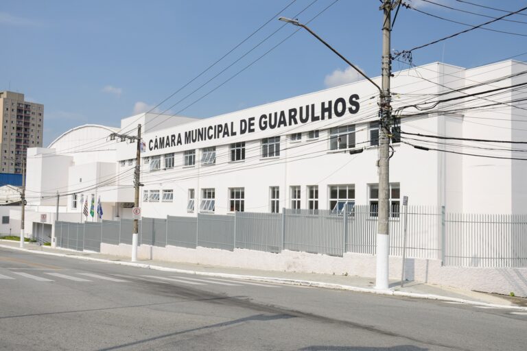 Câmara fica fechada mais dois dias para serviço de combate a ratos