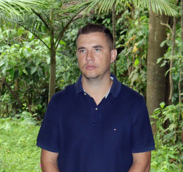 Thiago Surfista deixa a Secretaria Municipal do Meio Ambiente