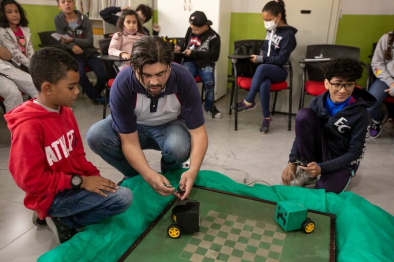 Mostra CEU traz campeonato de robótica às unidades Ottawa-Uirapuru e Paraíso-Alvorada