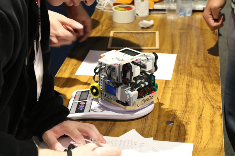 Maior competição de robótica do Brasil acontece nesta semana em Guarulhos