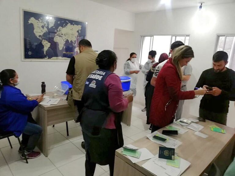 Migrantes assistidos pela residência transitória atualizam situação vacinal