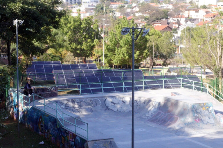 Bosque Maia é o primeiro parque de Guarulhos a adotar energia solar para abastecer todos os equipamentos