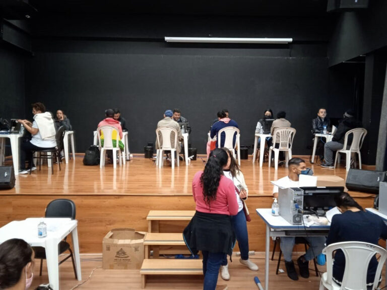 CEU Continental recebe 300 famílias em mutirão do CadÚnico
