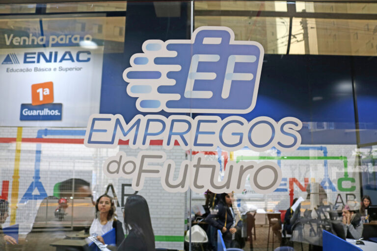 ENIAC realiza Feirão de Profissões gratuito com mais de 40 escolas públicas
