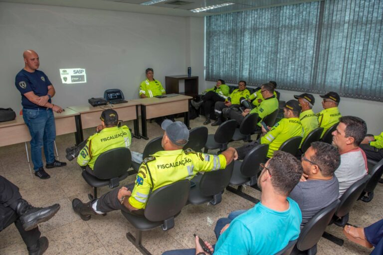 GCM de Guarulhos capacita agentes da cidade de Palmas em ferramentas tecnológicas