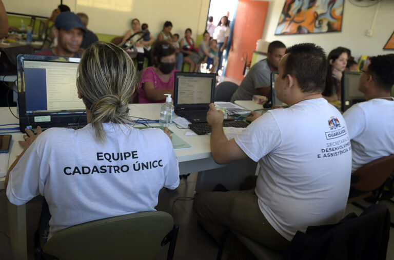 Mutirão do CadÚnico no CEU Continental tem senhas disponíveis
