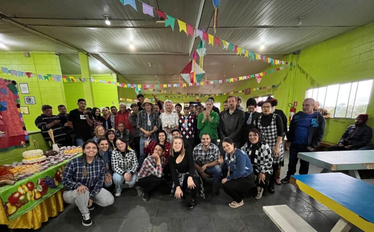 Festa junina para a população em situação de rua reúne 100 pessoas em Guarulhos
