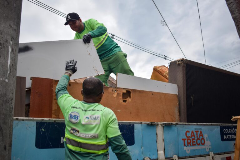 Cata-Treco percorre Jardim Presidente Dutra e mais dois bairros neste fim de semana