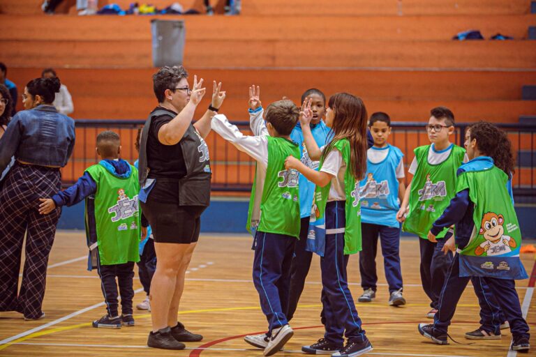 Alunos surdos têm participação de destaque nos Jogos Escolares Municipais