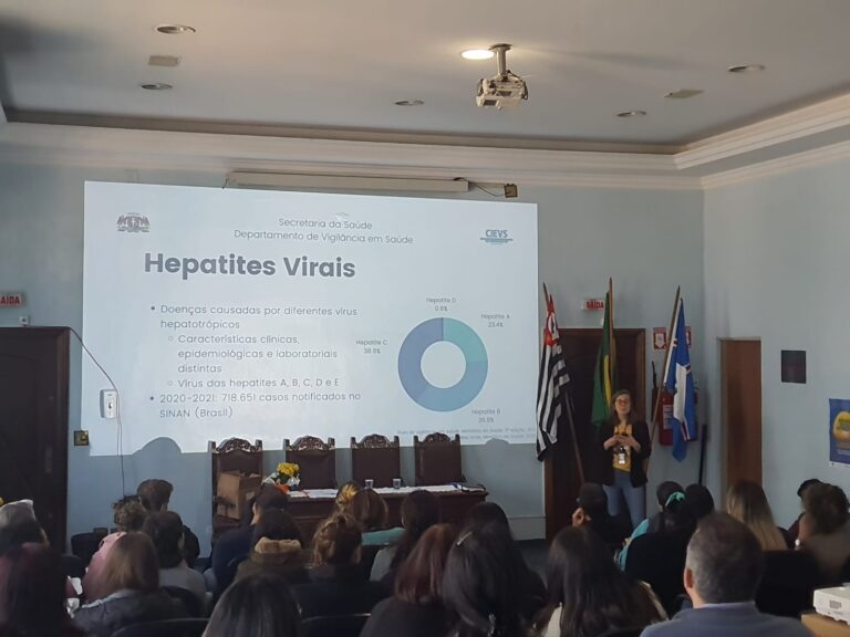 Prefeitura encerra o Julho Amarelo com curso de atualização sobre hepatites virais