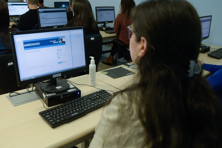 Fácil Digital, o novo sistema de solicitação de serviços da Prefeitura, entra em funcionamento na segunda-feira