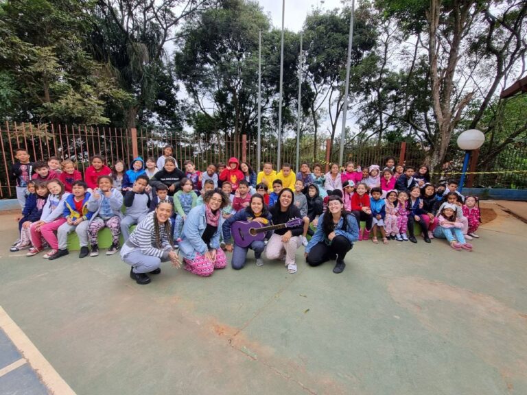 Alunos da EPG Clementina de Jesus produzem literatura de cordel com musicalização