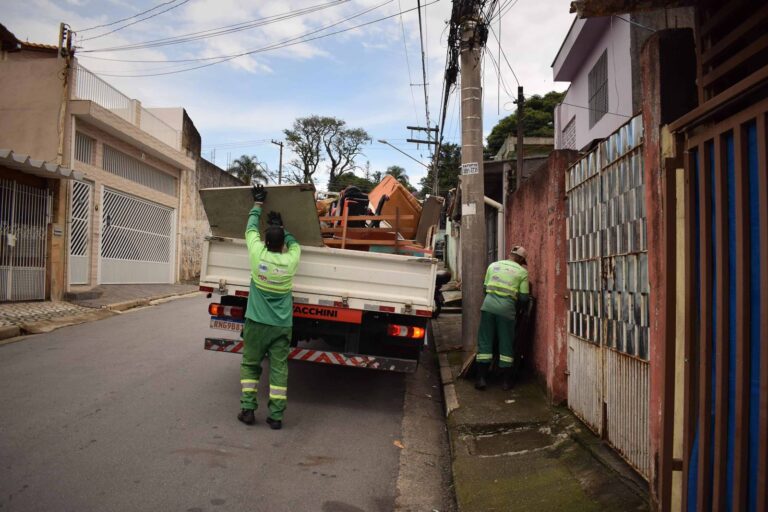 Cata-Treco atende Cabuçu, Recreio São Jorge e Jardim Fortaleza neste final de semana
