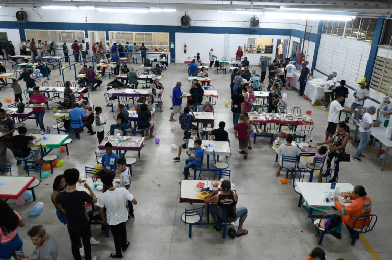 Restaurante Popular do Taboão oferece cardápio especial de Dia das Crianças