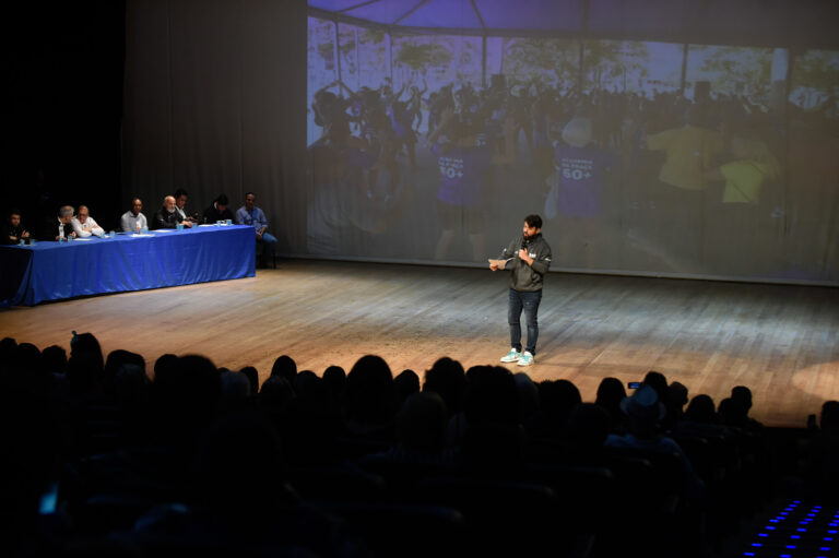 400 pessoas participam da comemoração do Dia da Pessoa Idosa no Adamastor