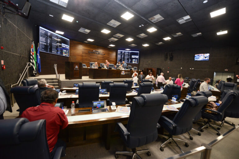 Câmara de Guarulhos aprova quatro projetos em segundo turno