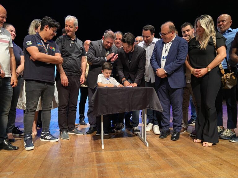Guarulhos oficializa parceria para construir Hospital Infantojuvenil