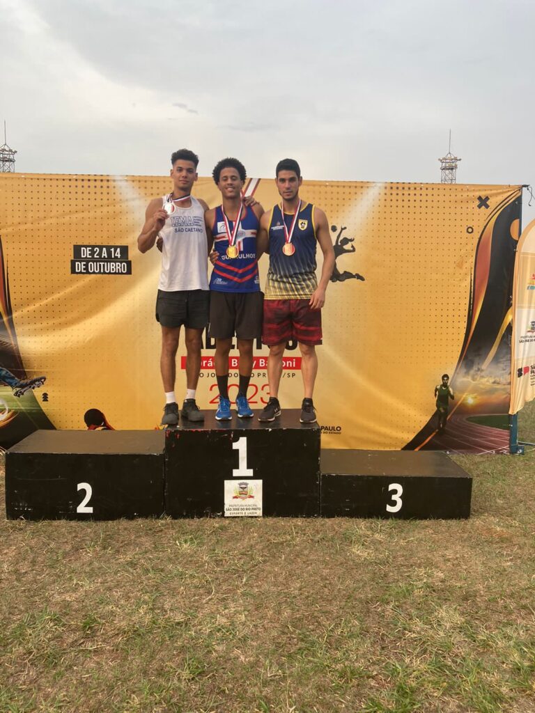 Atletismo conquista primeira medalha nos Jogos Abertos por Guarulhos