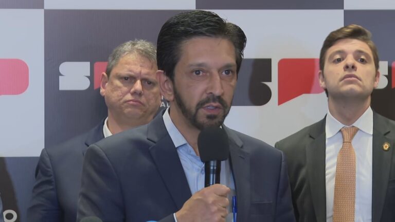 Prefeito de SP avalia cobrar taxa dos moradores da cidade para enterrar cabos