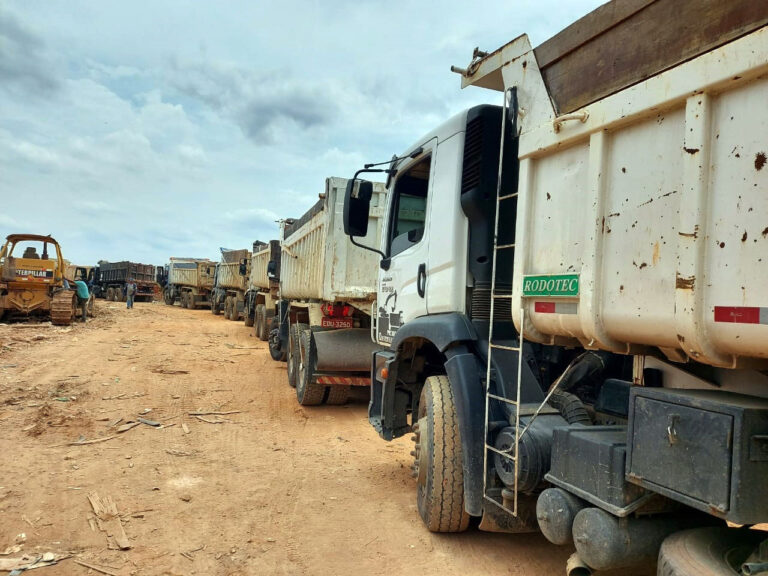 13 veículos são apreendidos por crime ambiental em Guarulhos