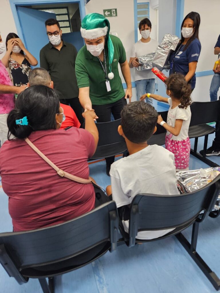 Fundo Social entrega 1,5 mil kits de higiene para instituições e hospitais de Guarulhos