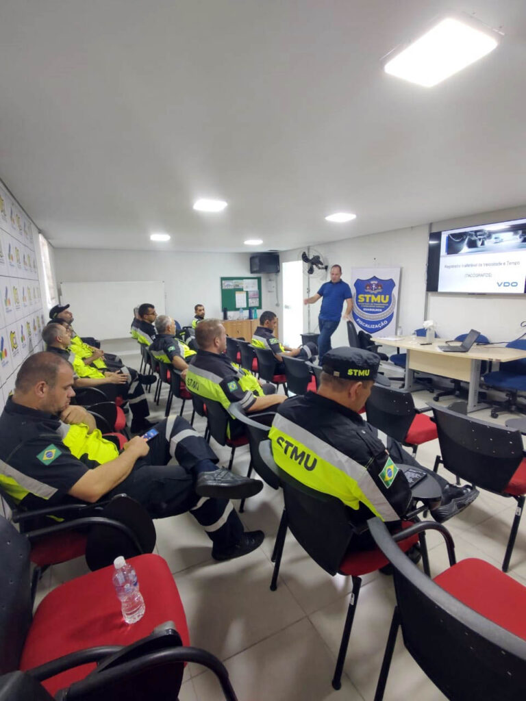 Fiscalização de tacógrafo é tema de curso para agentes de trânsito e da GCM