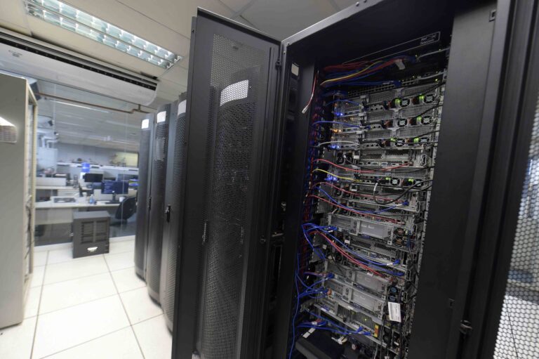 Programa de Transformação Digital gera uma economia de R$ 100 milhões por ano à Prefeitura