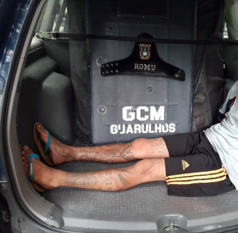 GCM prende dois homens foragidos da Justiça por tráfico de drogas