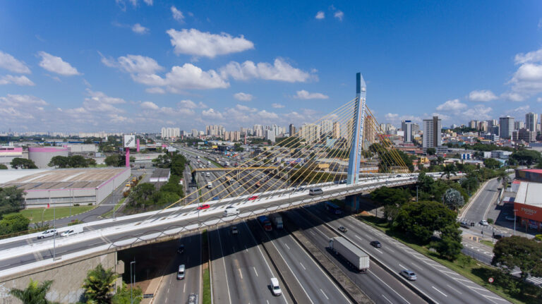 PIB cresce 17,33% em um ano e Guarulhos se consolida como uma das 10 maiores economias do país